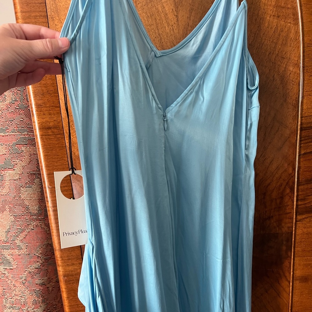 Privacy Please Dress - Picture 4 of 5